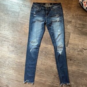 Buckle Black skinny jeans, dark wash, size 26